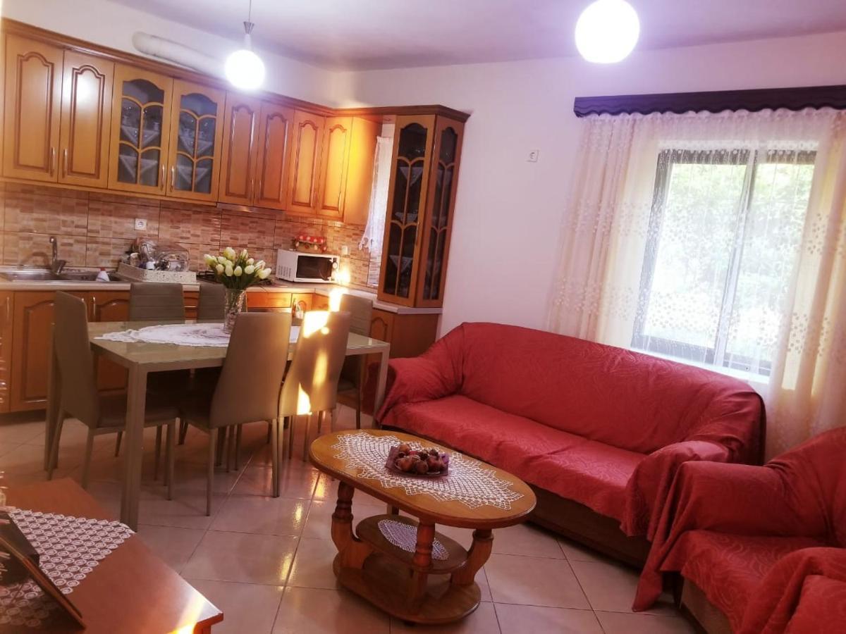 Lukovë Eva'S Houseヴィラ エクステリア 写真